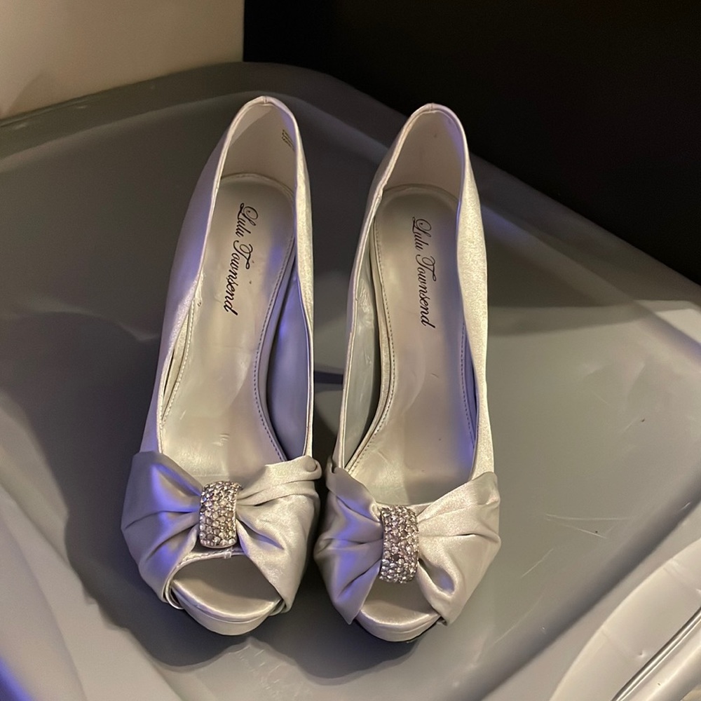Lulu Townsend Planform Peep Toe- 8.5W